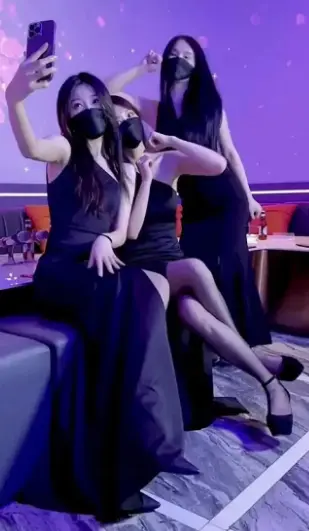 上海景点打卡推荐指南：夜生活与休闲交友的完美碰撞